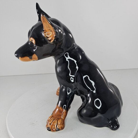Goebel Doberman Puppy Figurine Dog Black Brown Porcelain *Repaired* - Picture 7 of 11
